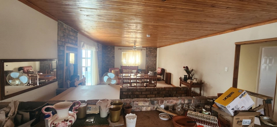 4 Bedroom Property for Sale in Fraaiuitsig Western Cape